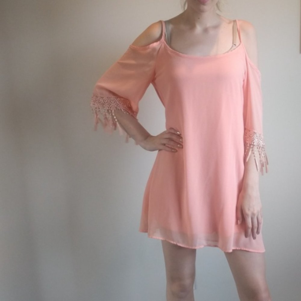 Tobi Lace Sleeve Mini Dress Women's Size S Peach Color Cold Shoulder